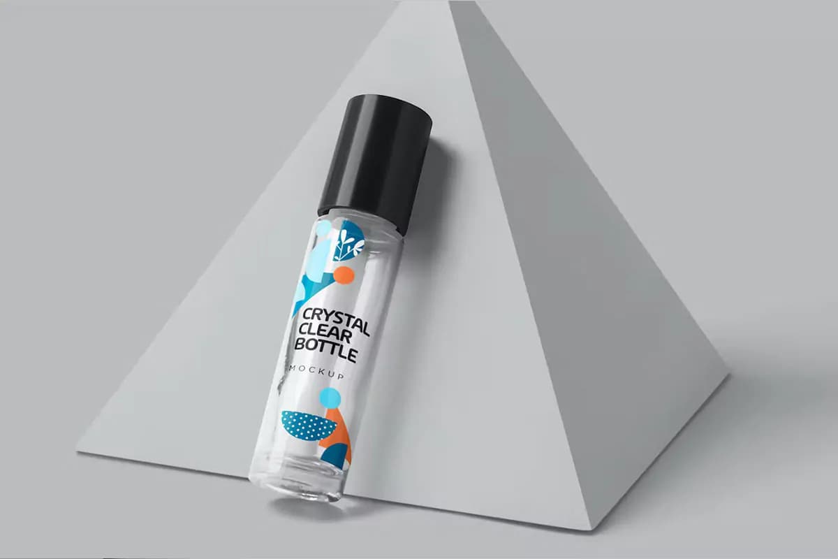 موکاپ بطری عطر رولی شیشه‌ای — تصویر ۴