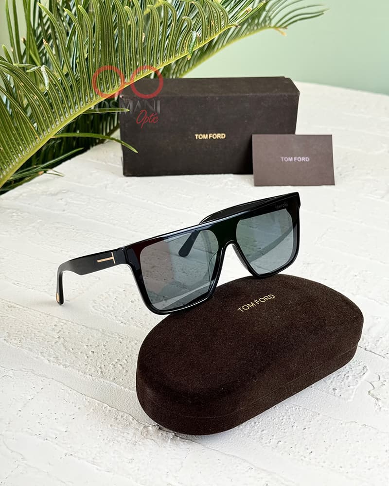 عینک آفتابی مردانه تامفورد مدل Tom Ford WHYAT-TF — تصویر ۲