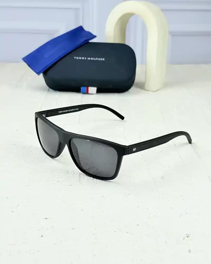 عینک آفتابی اسپرت تامی هلفيگر مدل TOMMY HILFIGER TH1493-S