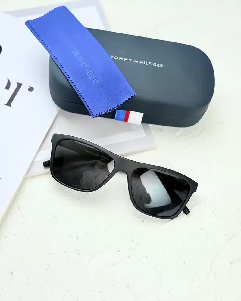 عینک آفتابی اسپرت تامی هلفيگر مدل TOMMY HILFIGER TH1493-S — تصویر ۴