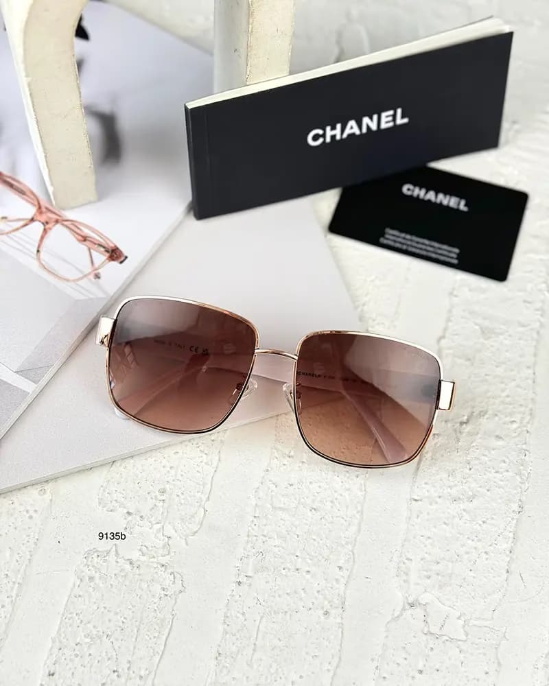عينک آفتابي زنانه شانل مدل CHANEL 9135B — تصویر ۴