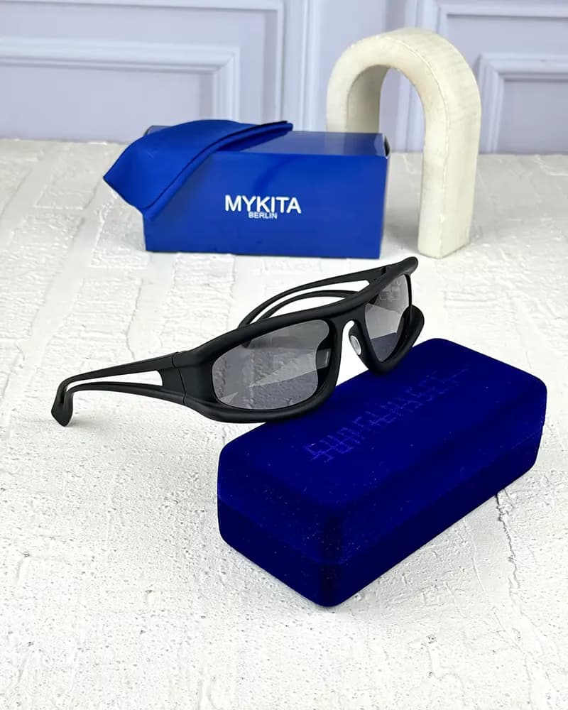 عینک آفتابی اسپرت مایکیتا مدل MYKITA 032C MARFA — تصویر ۳