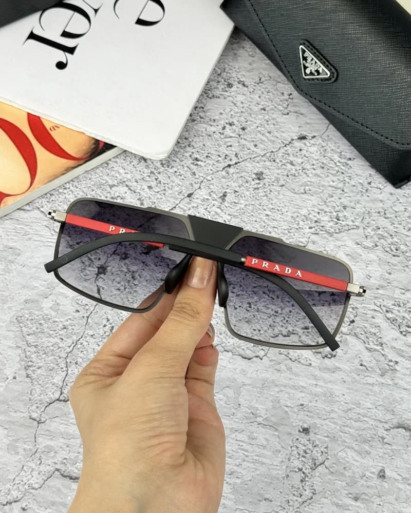 عينک آفتابي مردانه پرادا مدل PRADA SPR52X — تصویر ۶