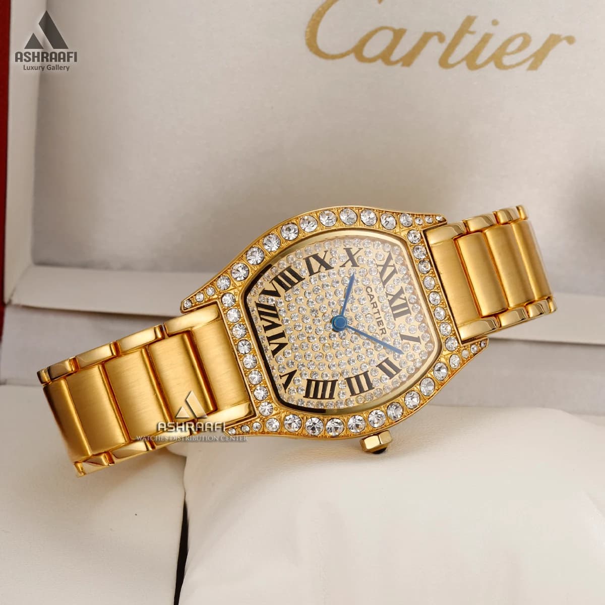 ساعت زنانه کارتیه نگین دار Cartier Diamond G77 — تصویر ۳