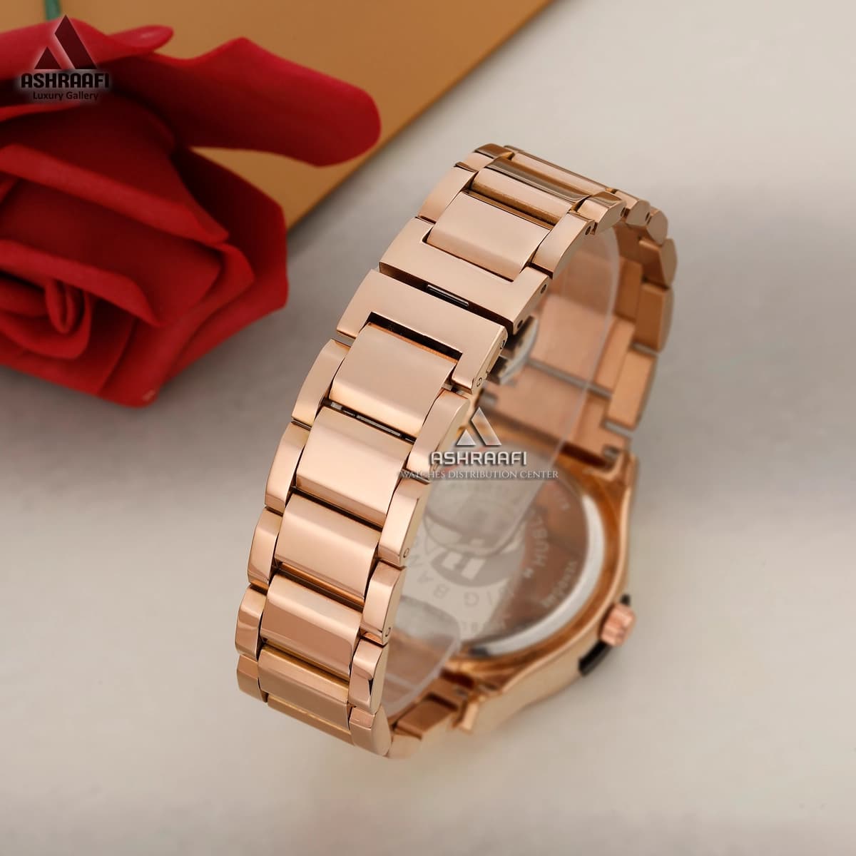 ساعت زنانه هابلوت Hublot big bang 821RGP — تصویر ۶