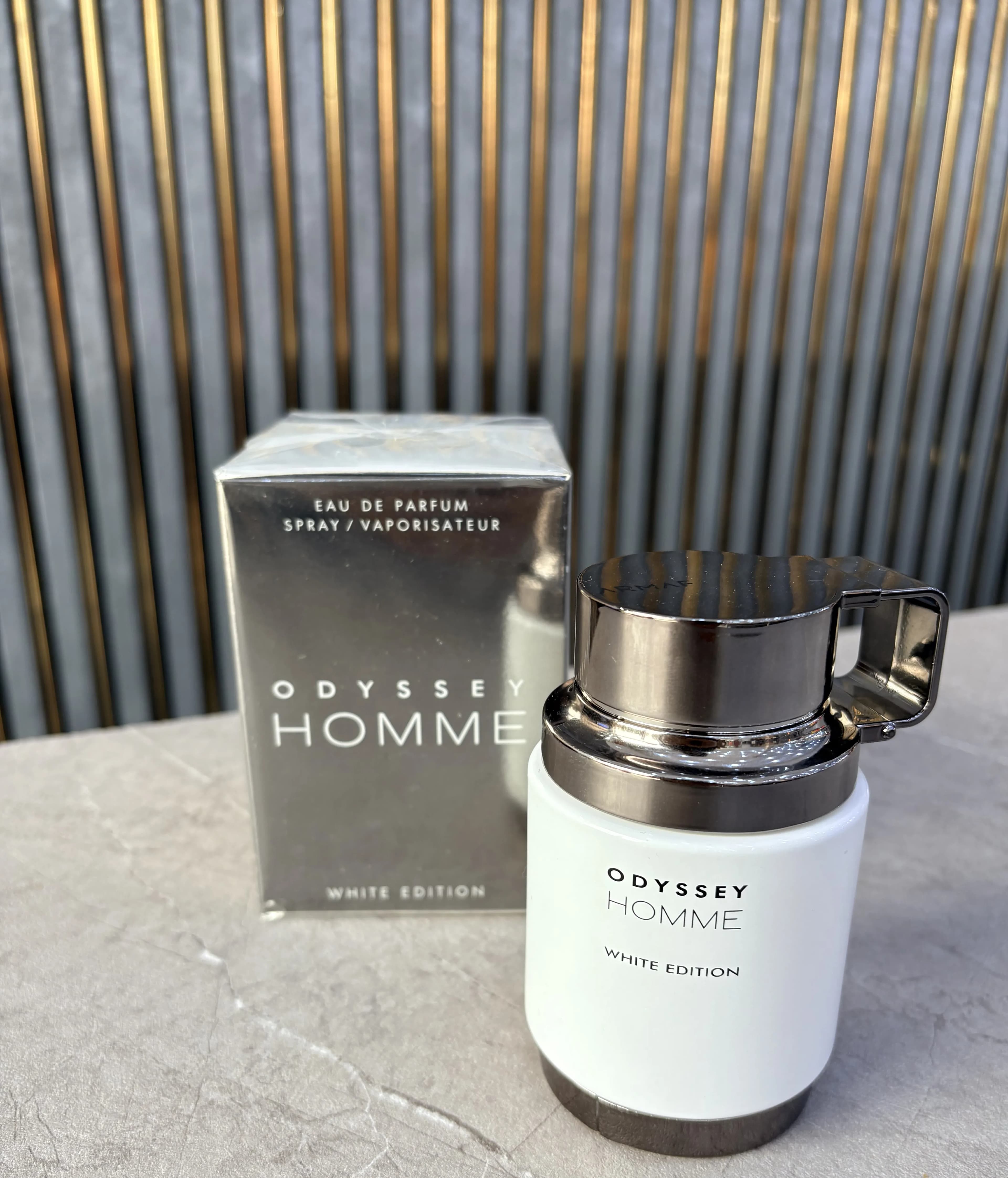 ادکلن آرماف مدل Odyssey Homme White Edition وارداتی (x)