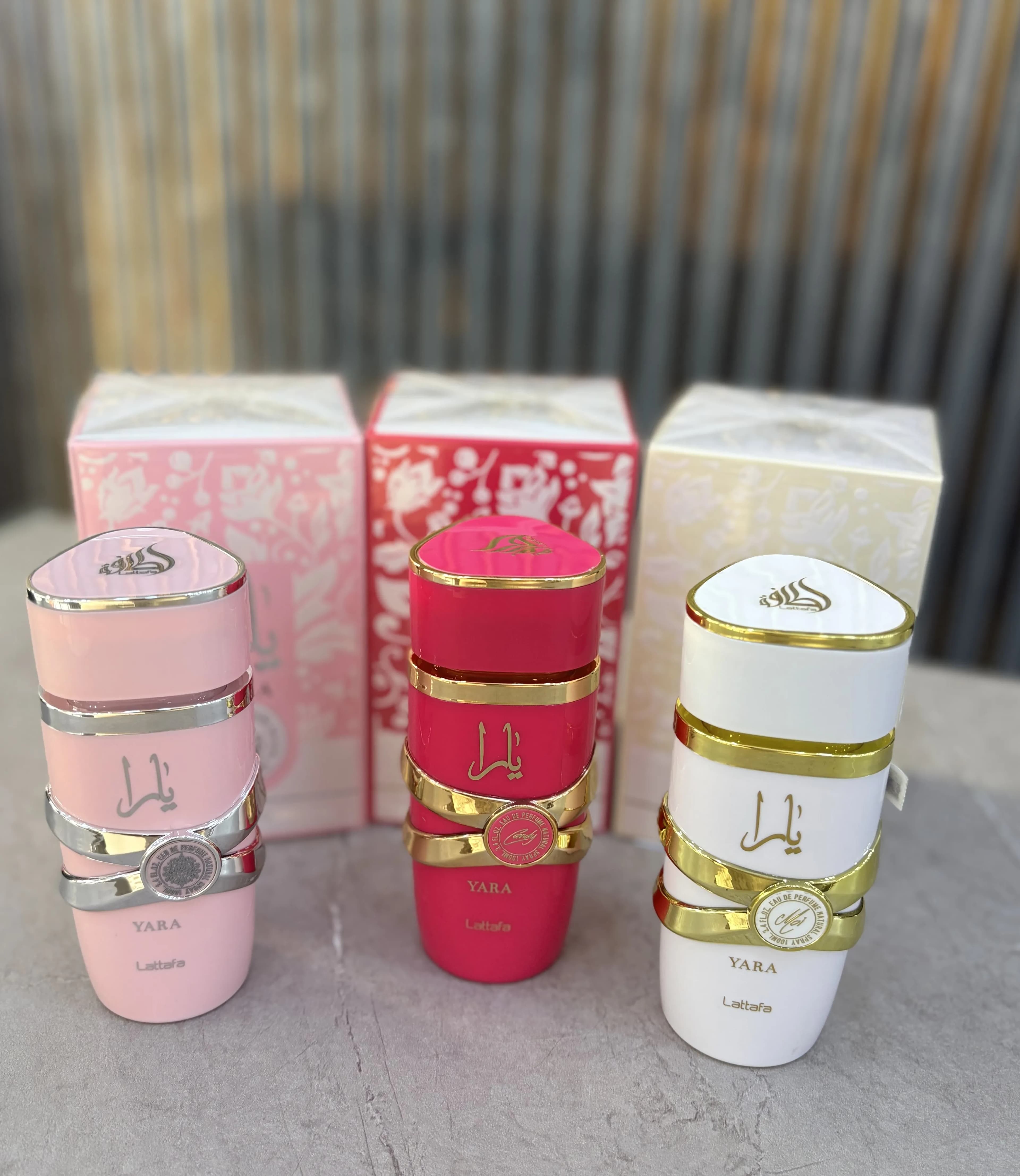 عطر لطافه یارا زنانه 100 میل وارداتی (x)