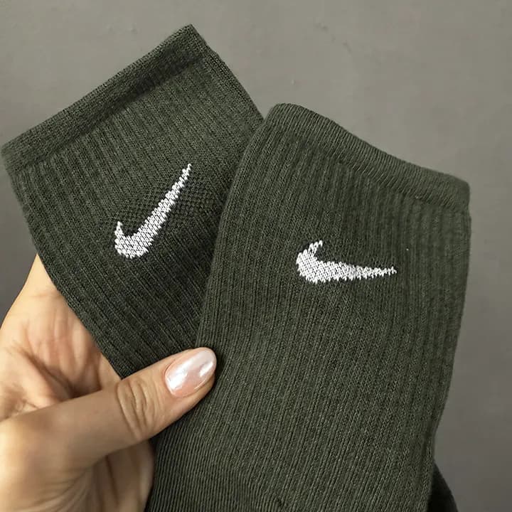 جوراب ساق بلند اسپرت طرح NIKE BASIC سبز ارتشی — تصویر ۳