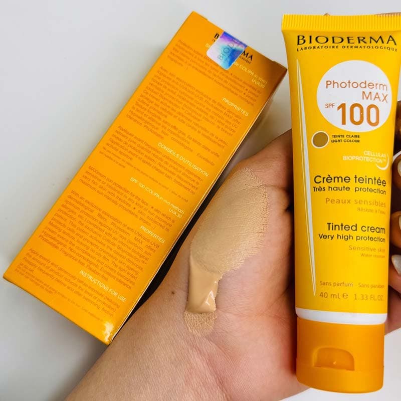 کرم ضد آفتاب رنگ طبیعی فتودرم مکس بیودرما spf100 ( دایره قرمز ) — تصویر ۳