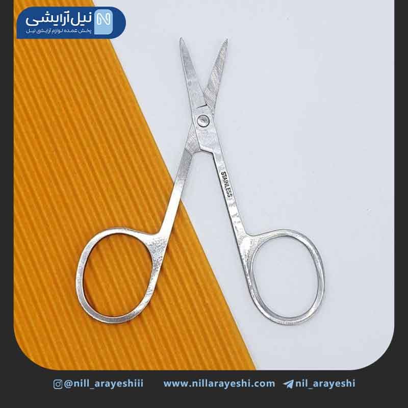 قیچی ابرو سر تیز مارک دار ( نقره ای ) — تصویر ۳