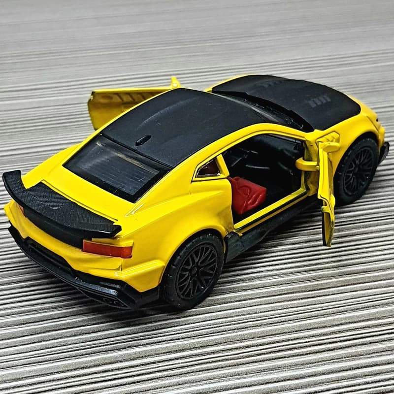 ماشین فلزی موزیکال مدل Chevrolet Camaro SS — تصویر ۳