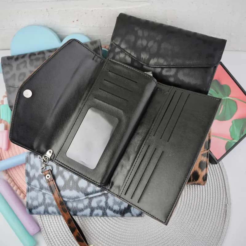 کیف پول هفتی پلنگی 22-224 — تصویر ۲