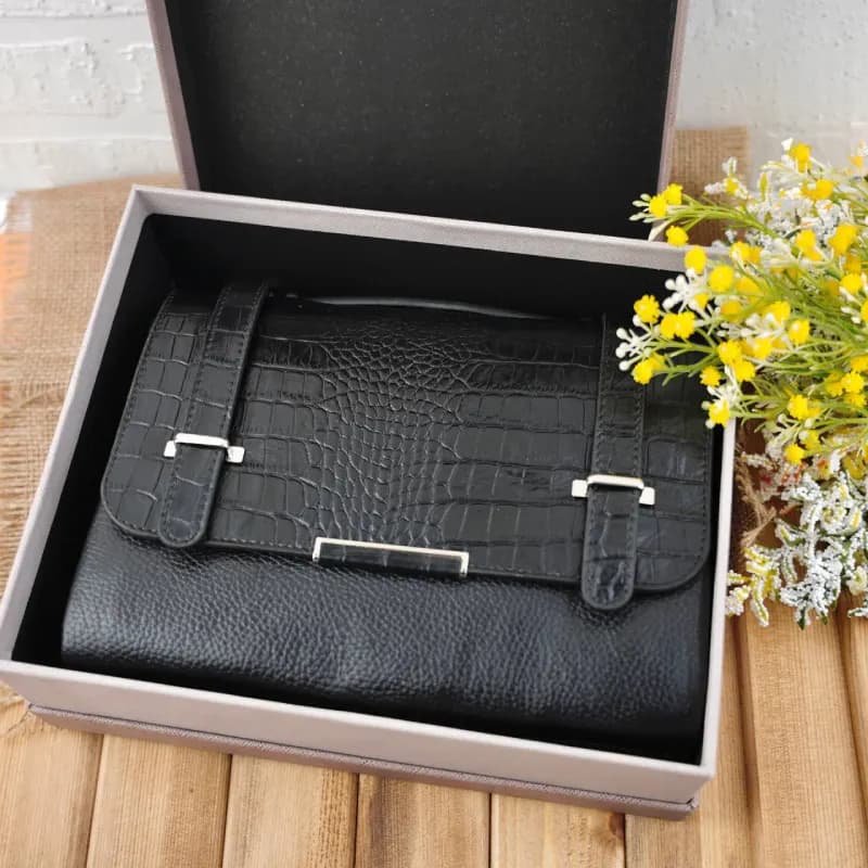 کیف دوشی دستی زنانه چرم 18-80 — تصویر ۴