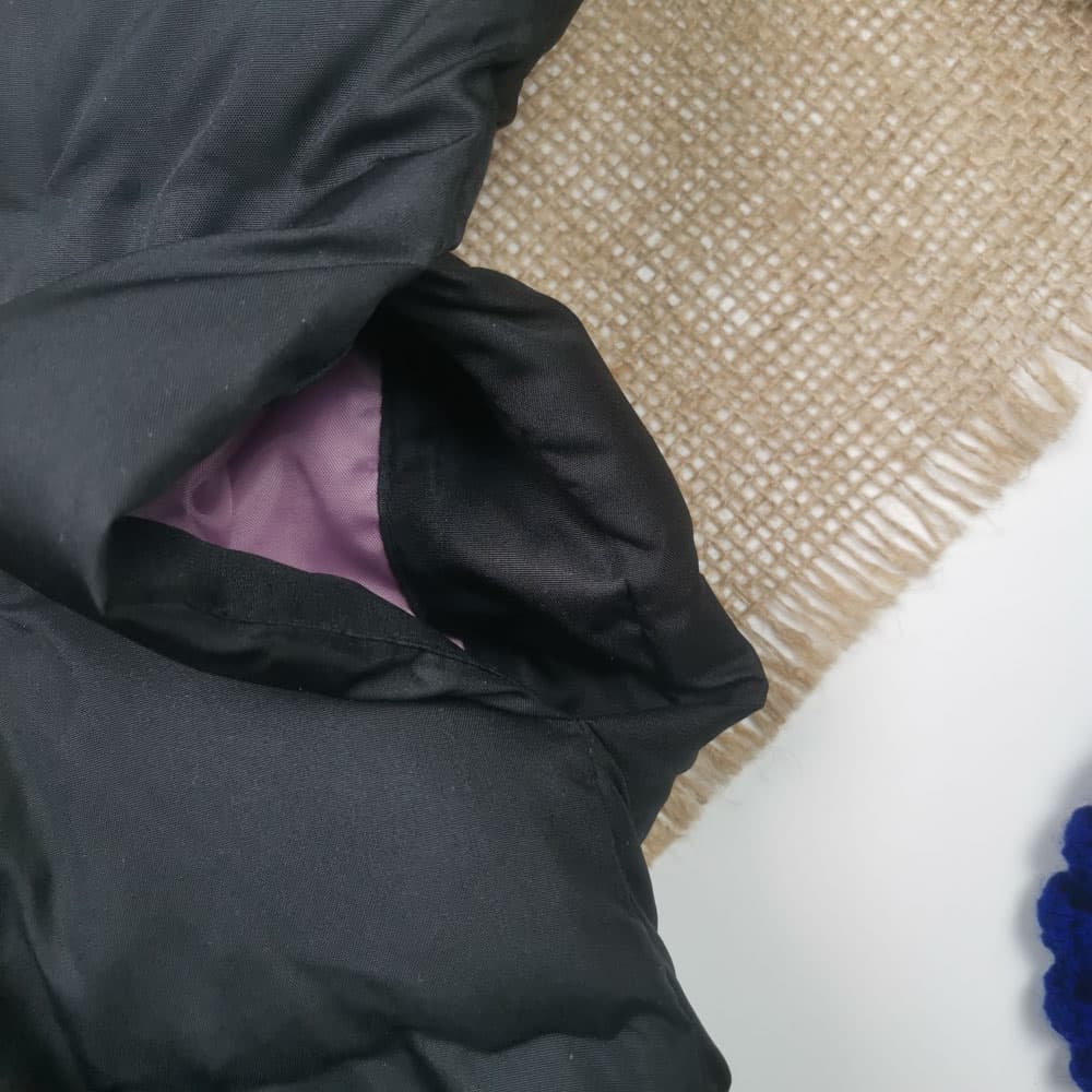 کاپشن آستین بلند جیب دار، دو لایه آستردار ، بغل چاک دار مشکی رنگ – 6-7 سال — تصویر ۶