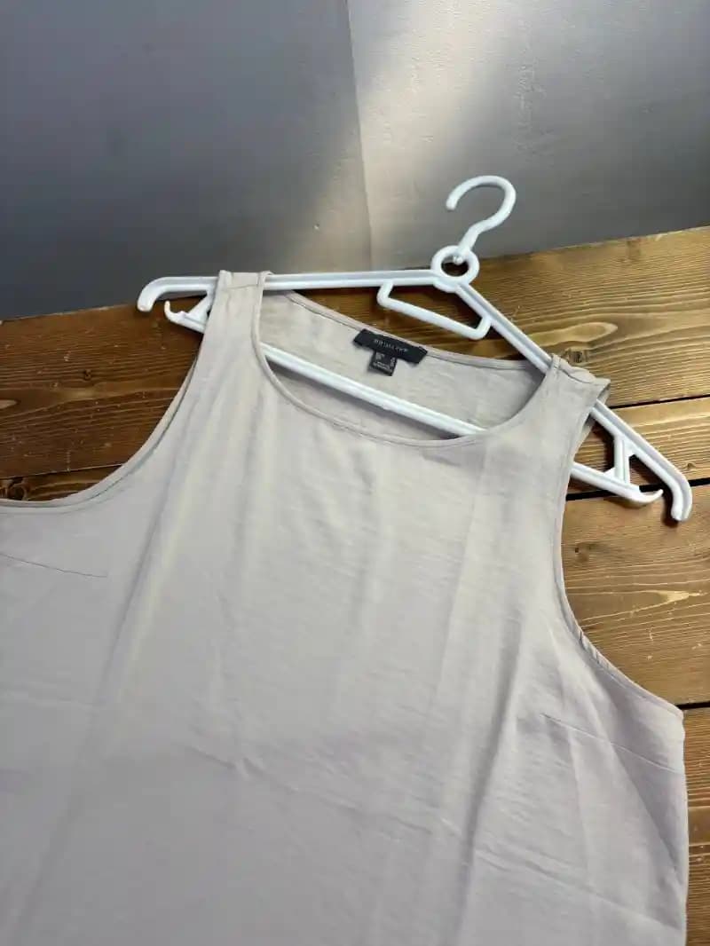 تاپ زنانه کرم روشن بیسیک یقه گرد Primark — تصویر ۲