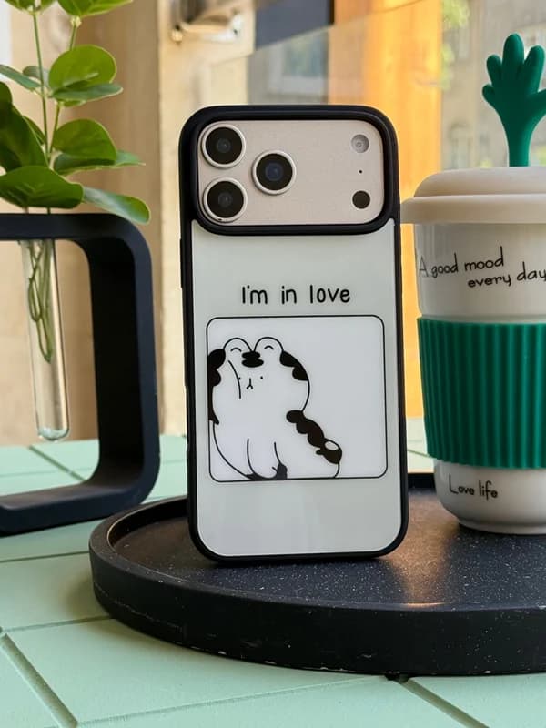 قاب طرح I’m in love گوشی آیفون 14 پرومکس — تصویر ۳