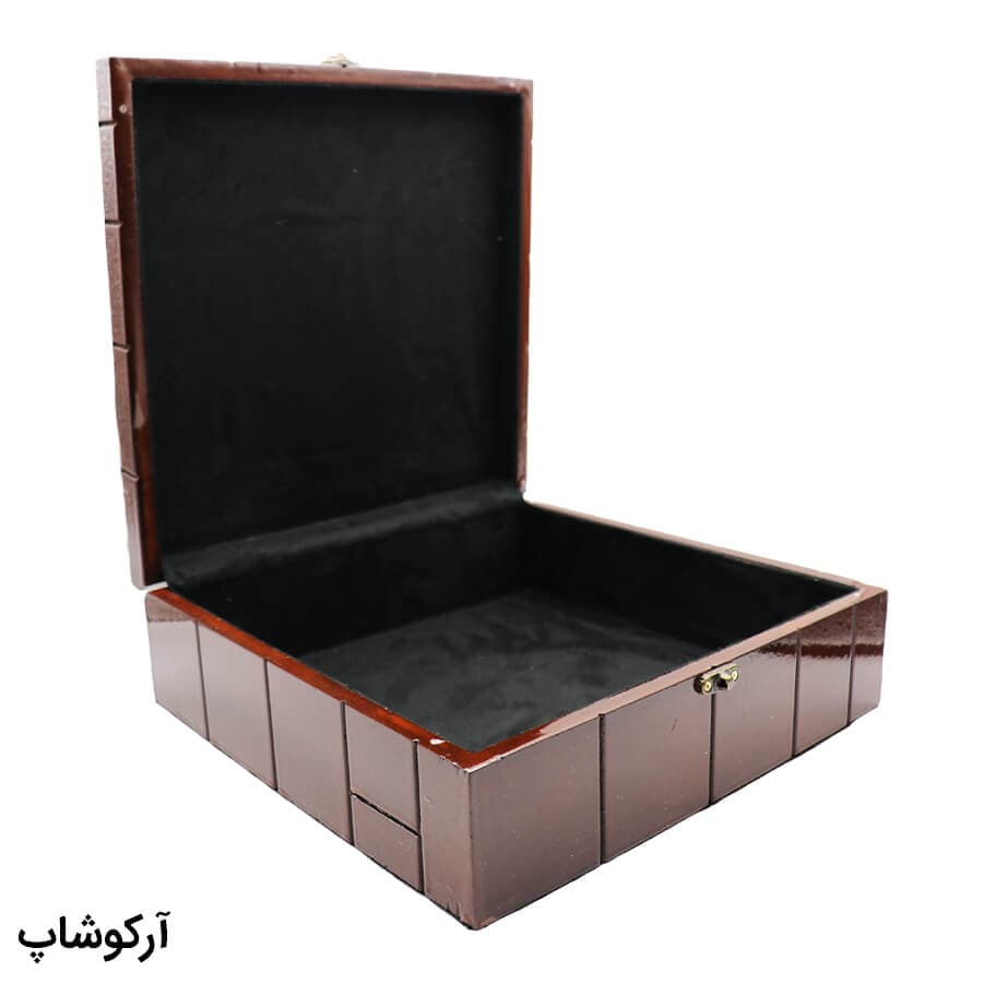 قاب عینک مربعی شکل، از جنس چوبی و قهوه ای رنگ مدل 992610 — تصویر ۲