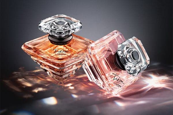 ادو پرفیوم زنانه LANCOME Tresor حجم 100 میلی لیتر — تصویر ۴