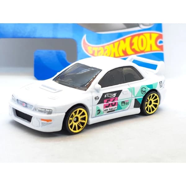 ماشین Hot Wheels مدل 98′ Subaru Impreza 22B-STi Version — تصویر ۳