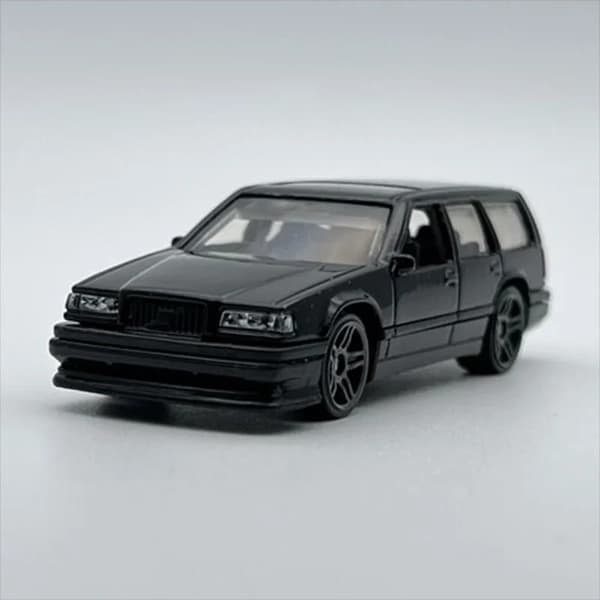 ماشین هات ویلز مدل Volvo 850 Estate Green — تصویر ۲