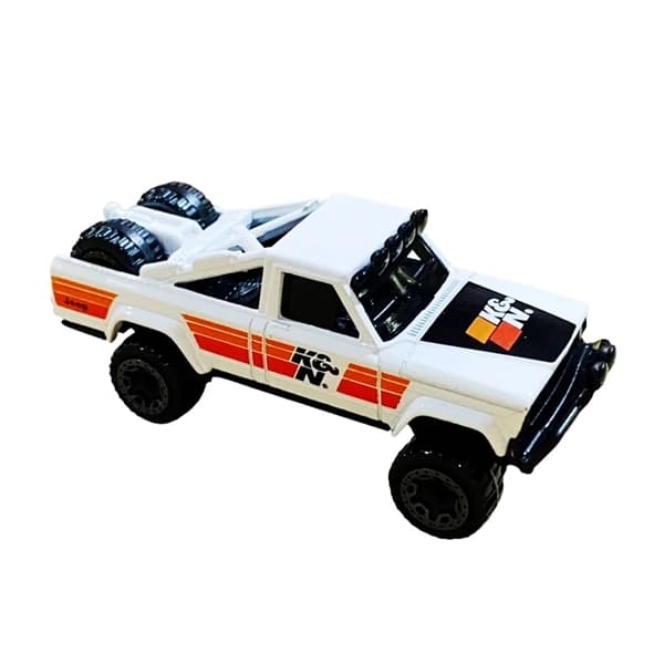 ماشین Hot Wheels مدل Jeep J10 — تصویر ۲
