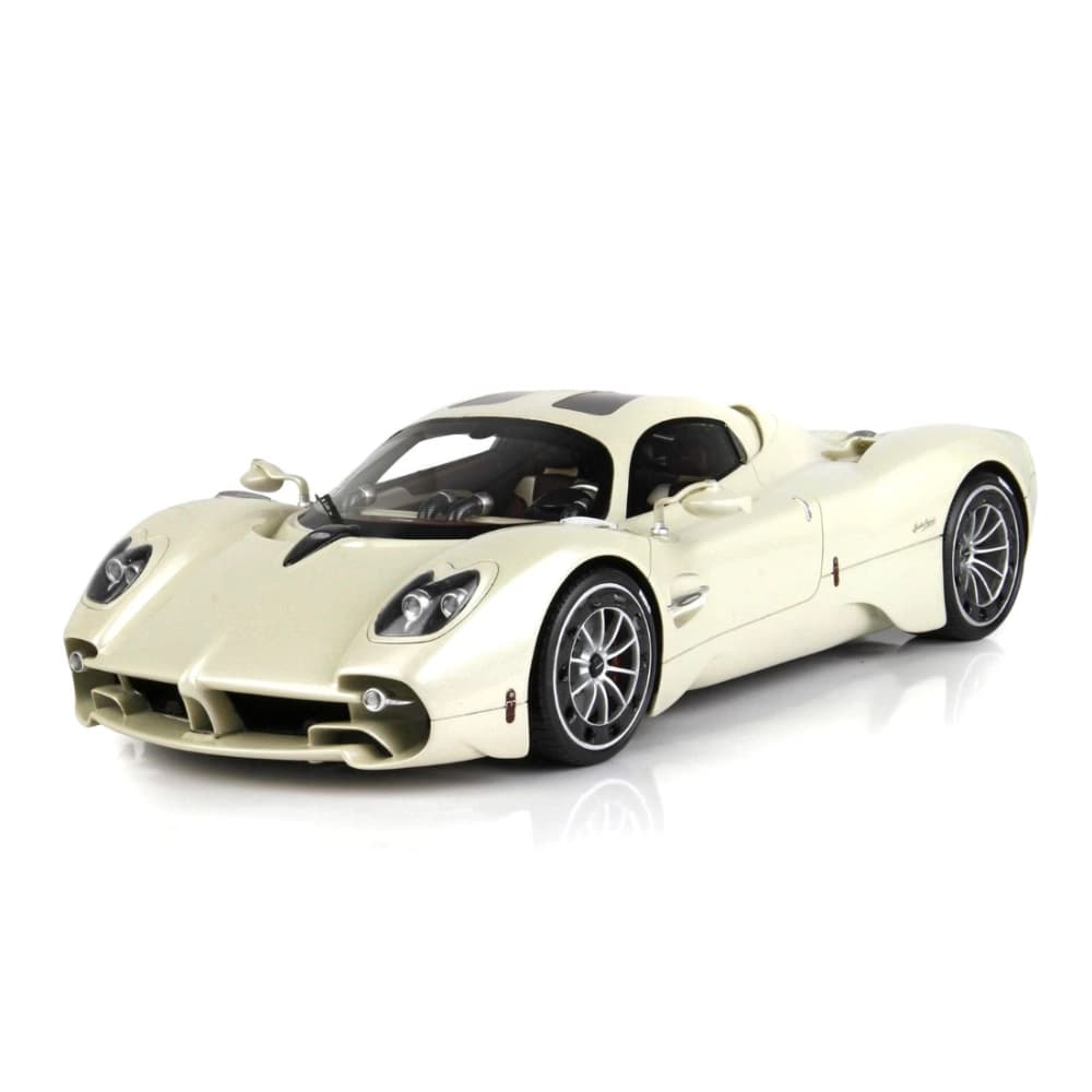 ماشین Hot Wheels مدل Pagani Utopia — تصویر ۳