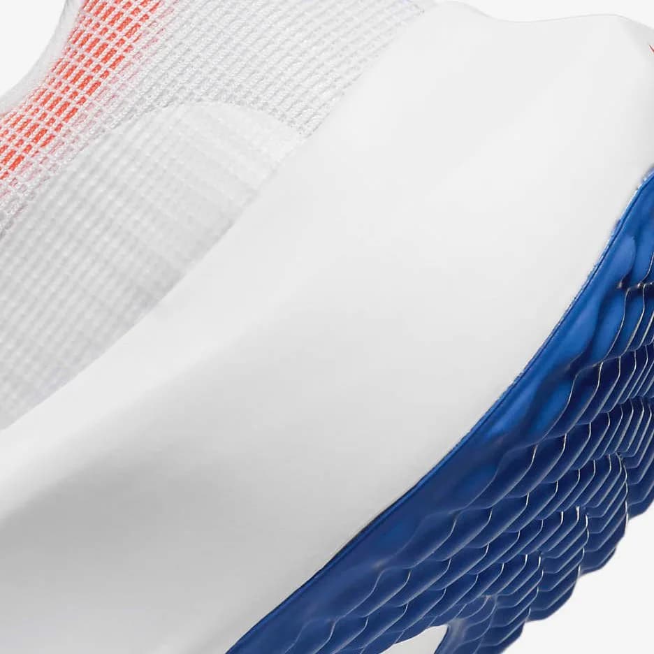 کفش دویدن Nike مدل Zoom Fly 5 Premium – DX1599-100 — تصویر ۸