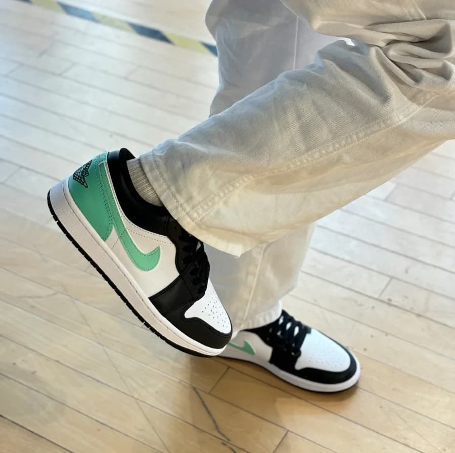 کتونی Nike مدل Jordan 1 Low – 553558-131 — تصویر ۷