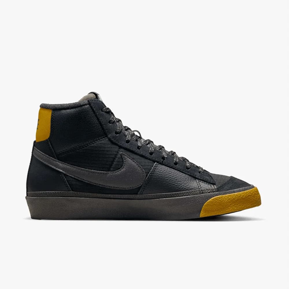 کتونی Nike مدل Blazer Mid – FB8891-001 — تصویر ۳