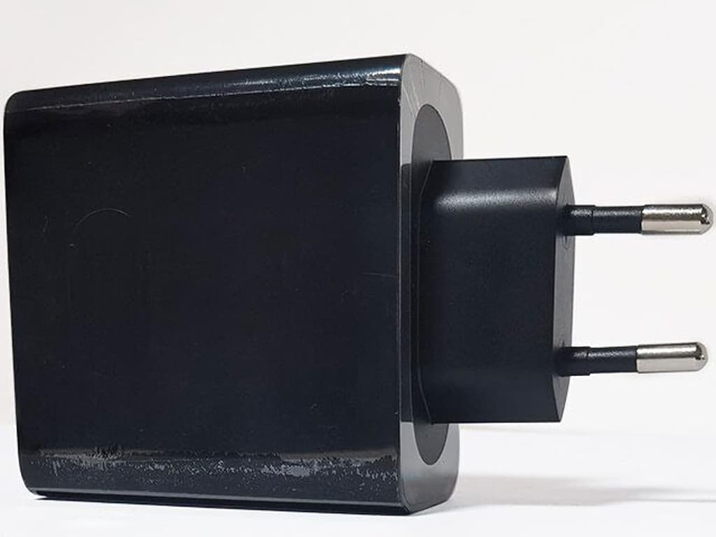 شارژر دیواری اصلی فست تایپ سی 65 وات هواوی Huawei Type C 65W fast wall charger HW-200325EP0 — تصویر ۶