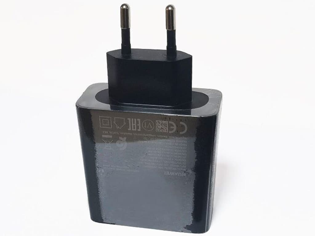 شارژر دیواری اصلی فست تایپ سی 65 وات هواوی Huawei Type C 65W fast wall charger HW-200325EP0 — تصویر ۵