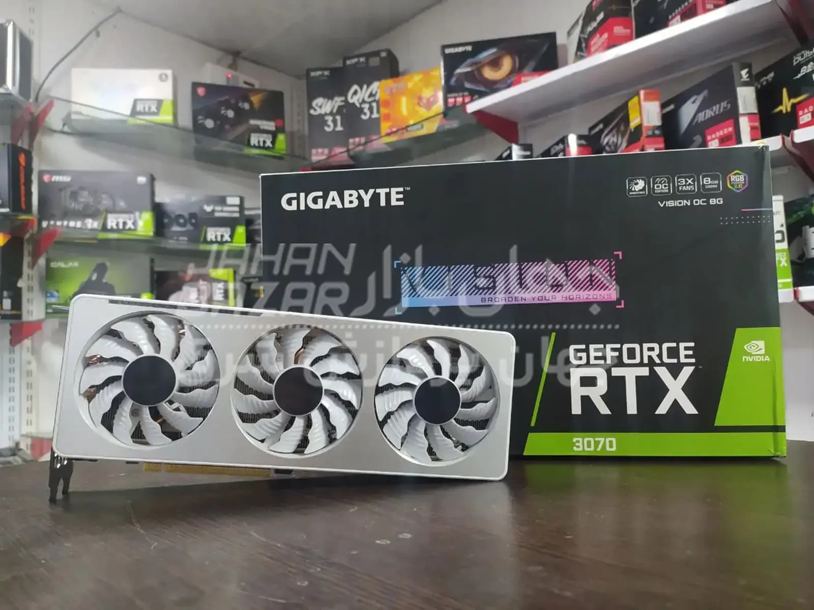 کارت گرافیک استوک گیگابایت GeForce RTX 3070 VISION OC ظرفیت 8 گیگابایت — تصویر ۲