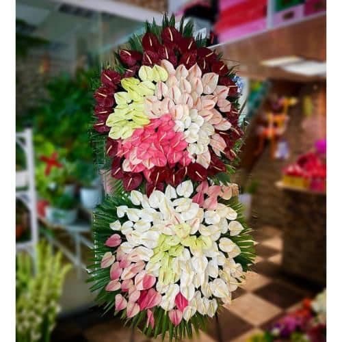 تاج گل از گل فروشی شهرک زعفرانیه تهران t2786