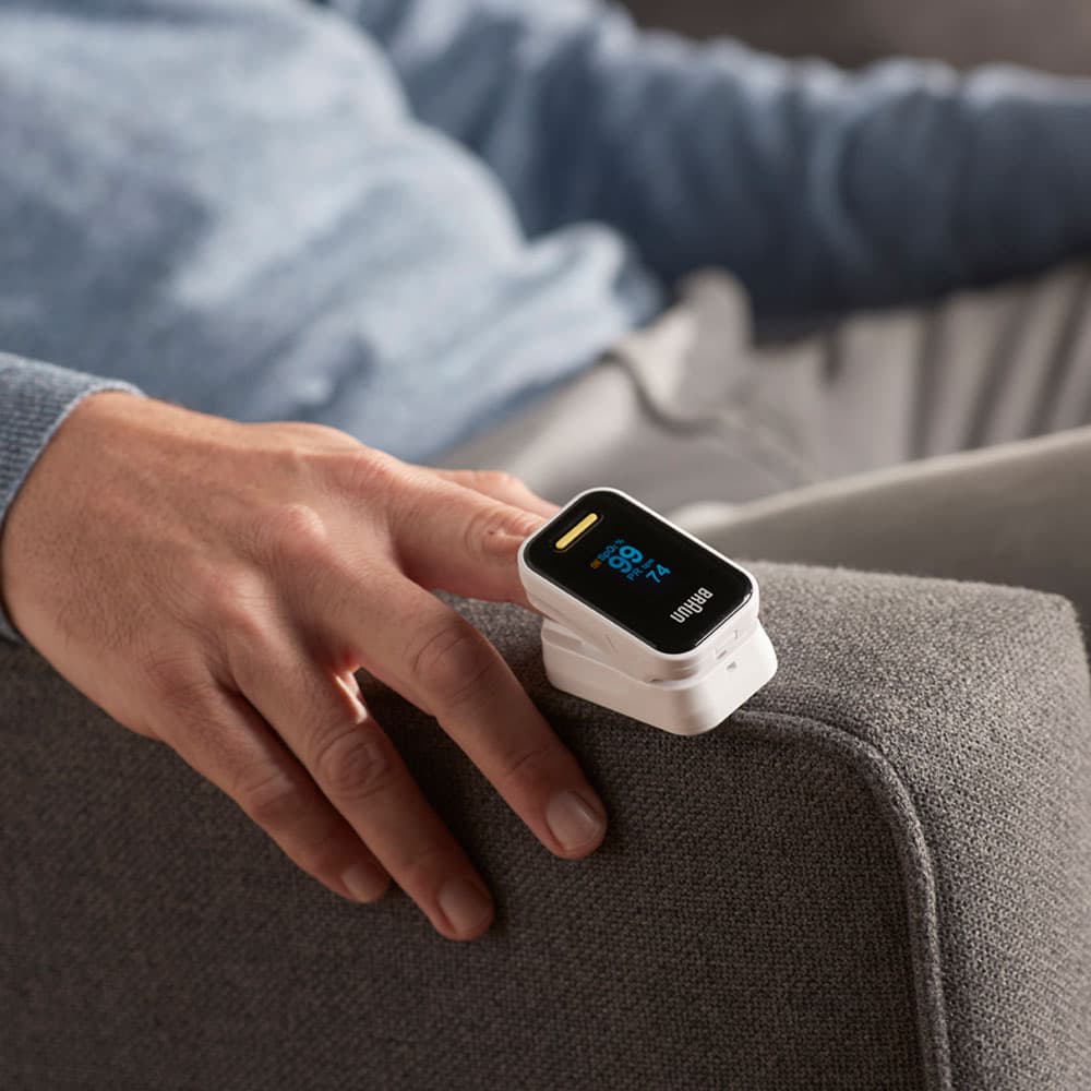پالسی اکسیمتر نبض و اکسیژن سنج YK-81CEU Pulse براون — تصویر ۸