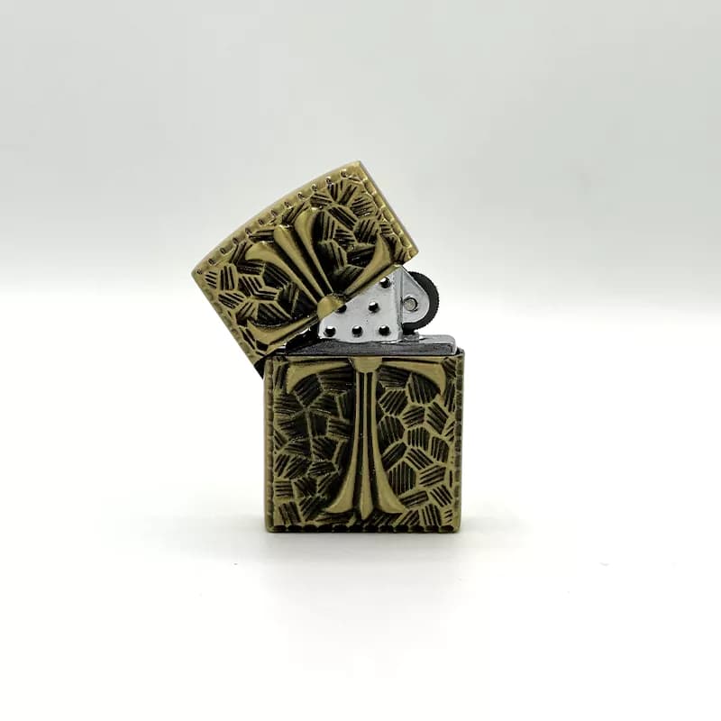 فندک کروم هارتز Chrome Hearts برنزی — تصویر ۲