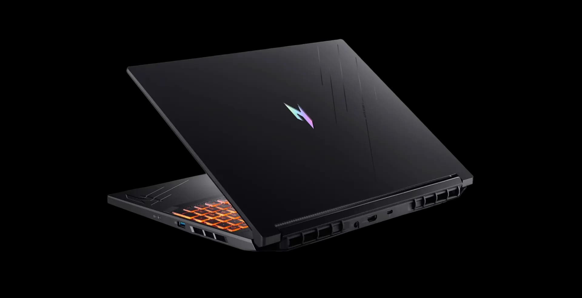 لپ تاپ ایسر Nitro V 16 | i7 14650HX | 32GB DDR5 | 1.5 TB SSD | RTX 4060 — تصویر ۶