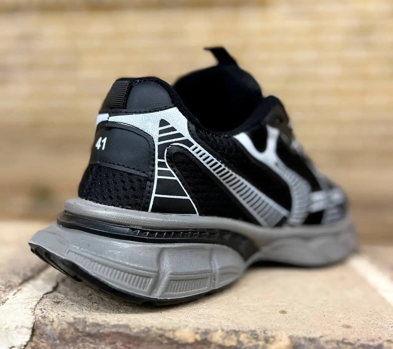 کتونی بالنسیاگا (مشکی) کد 4257 — تصویر ۲