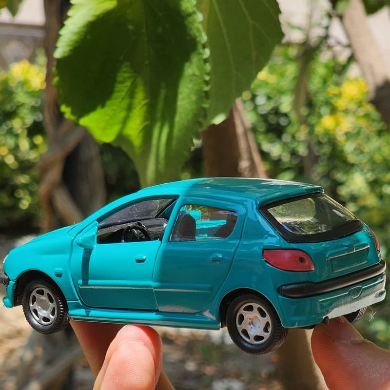 ماشین بازی ناب سل مدل فلزی عقب کش 206 TU2 — تصویر ۵
