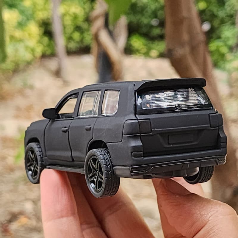 ماشین بازی ناب سل مدل فلزی عقب کش لندکروز طرح MAAT COVER SPORT — تصویر ۵