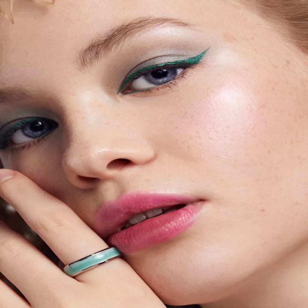 خط چشم مایع COLOR CRUSH – OTDOOR SY – ISH شیگلم SHEGLAM — تصویر ۲