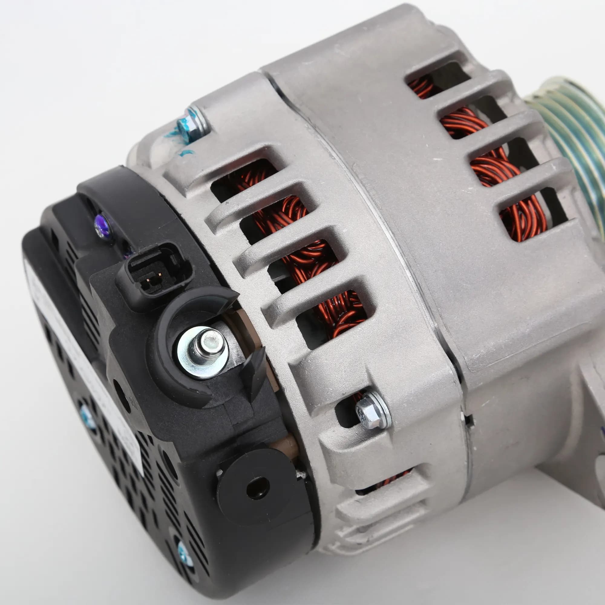 دینام (SLX)R2-R2-CL8 | ایسکرا — تصویر ۵