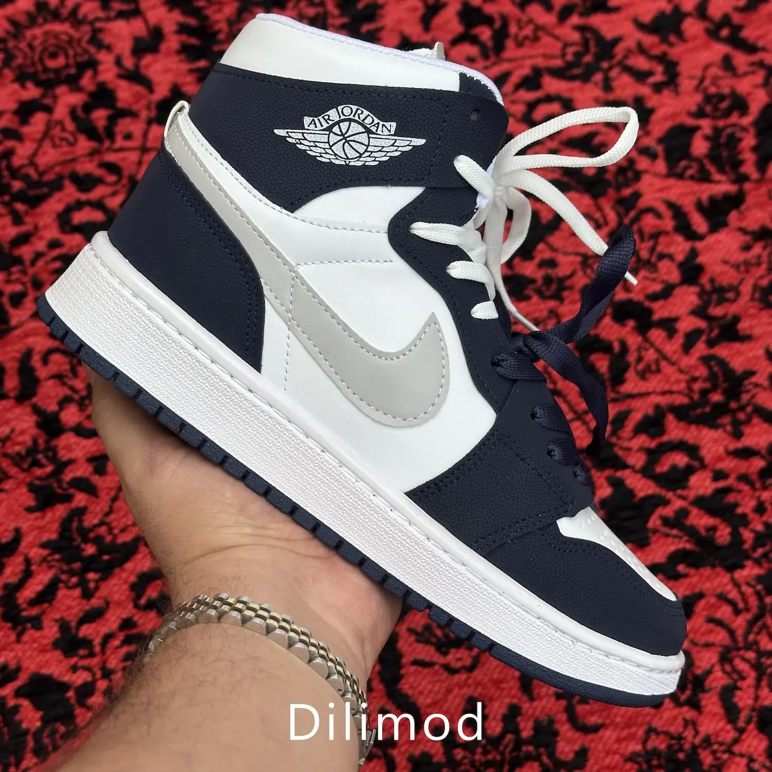 کتانی زنانه نایک ایر جردن 1 ساقدار سفید سرمه ای طوسی | Nike Air jordan 1