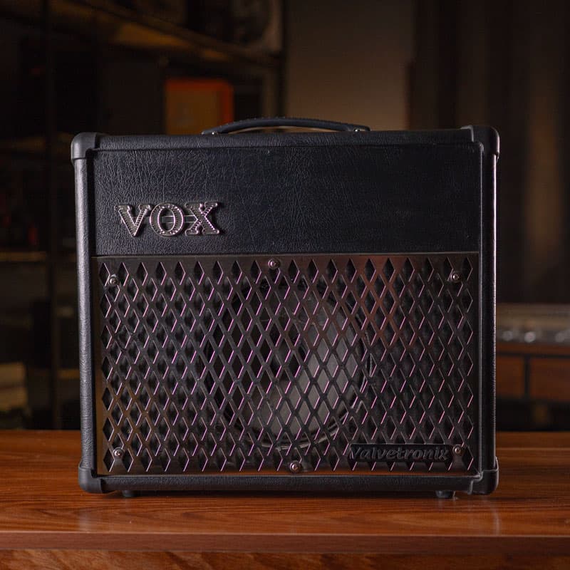 امپ گیتار الکتریک وُکس VOX VX 15