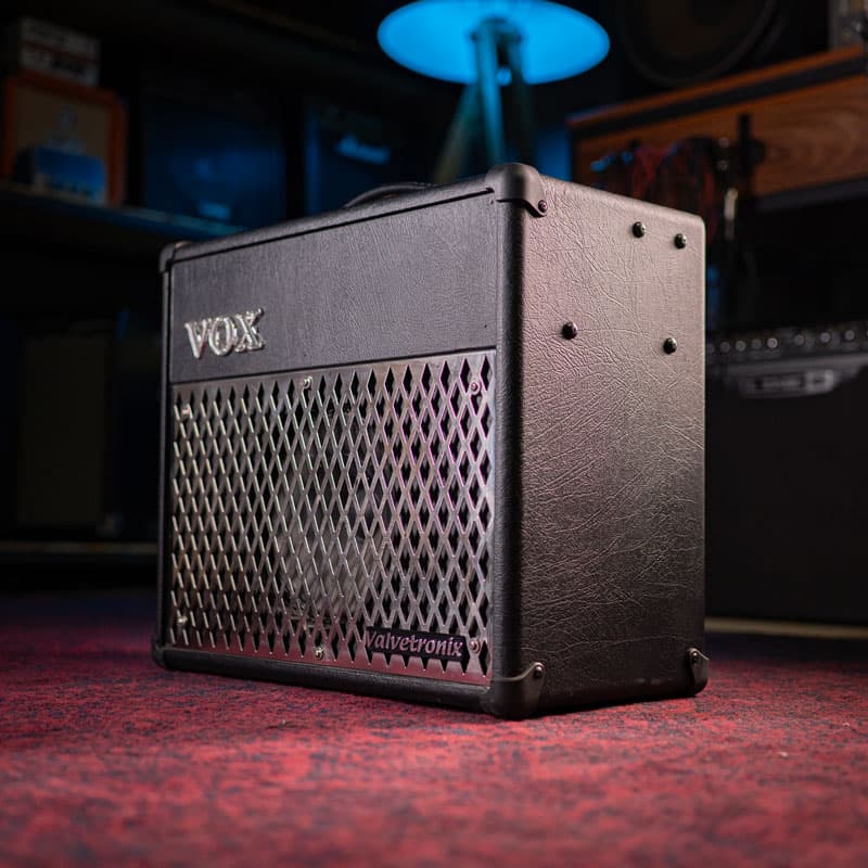 امپ گیتار الکتریک وُکس VOX VX 15 — تصویر ۸