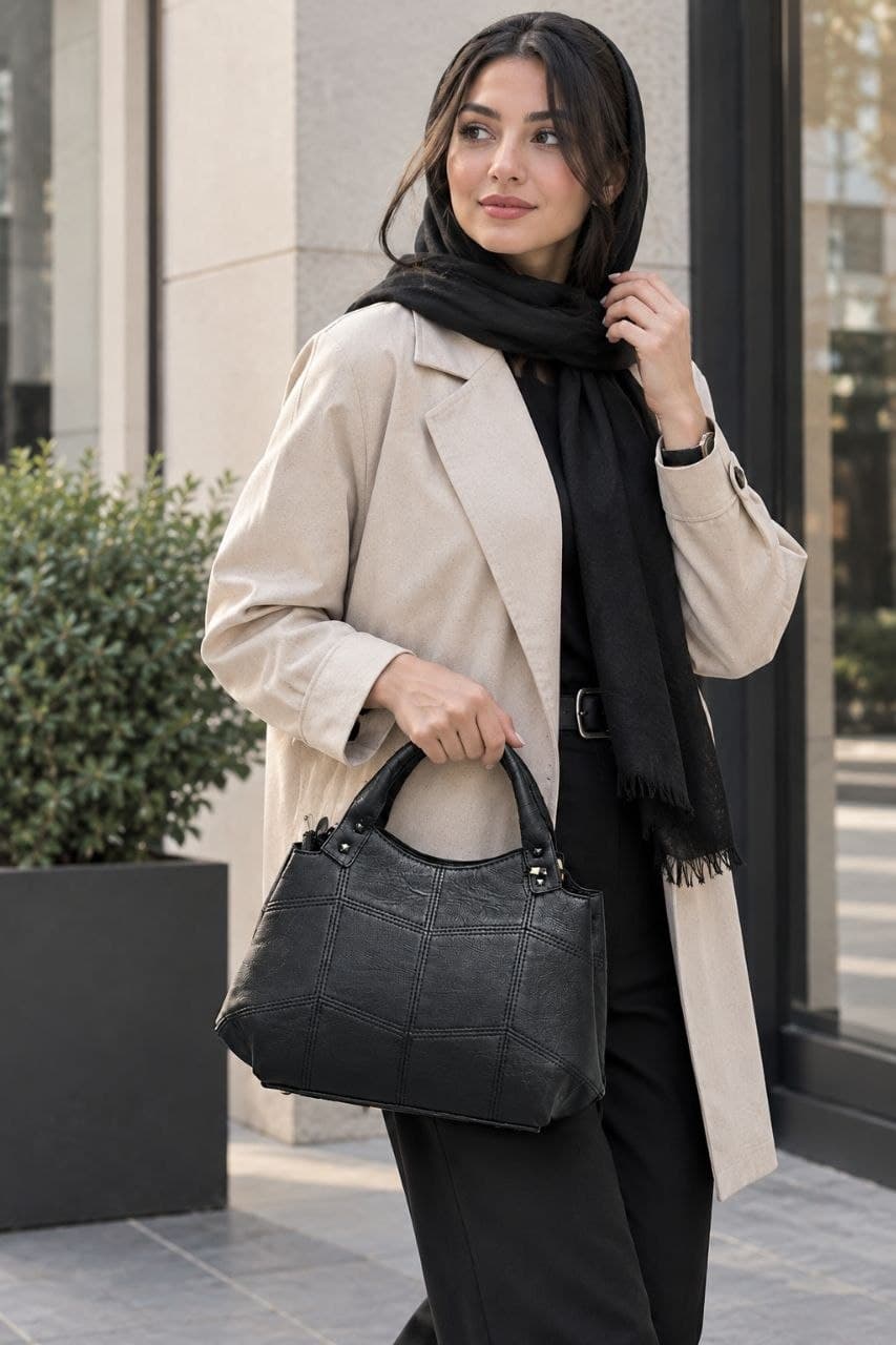 کیف دستی و دوشی زنانه مشکی تکه‌دوزی — تصویر ۲