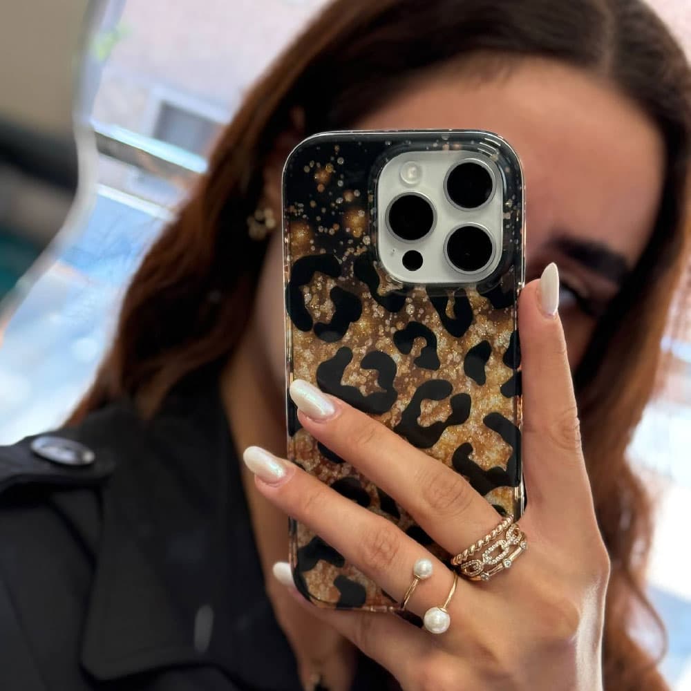 قاب شاینی پلنگی مدل Shiny Leopard مناسب برای گوشی موبایل اپل آیفون Apple iPhone 11 / 12 / 12 Pro / 12 Pro Max / 13 / 13 Pro / 13 Pro Max / 14 Pro / 14 Pro Max / 15 / 15 Pro / 15 Pro Max / 16 / 16 Pro — تصویر ۳