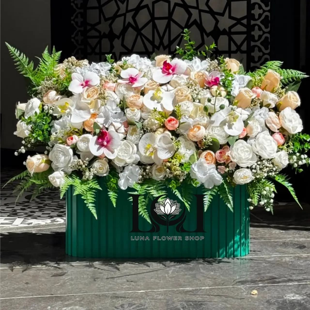 باکس گل مصنوعی AL126