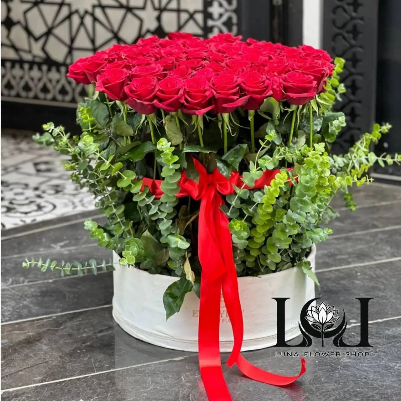 باکس گل طبیعی رز قرمز BL176