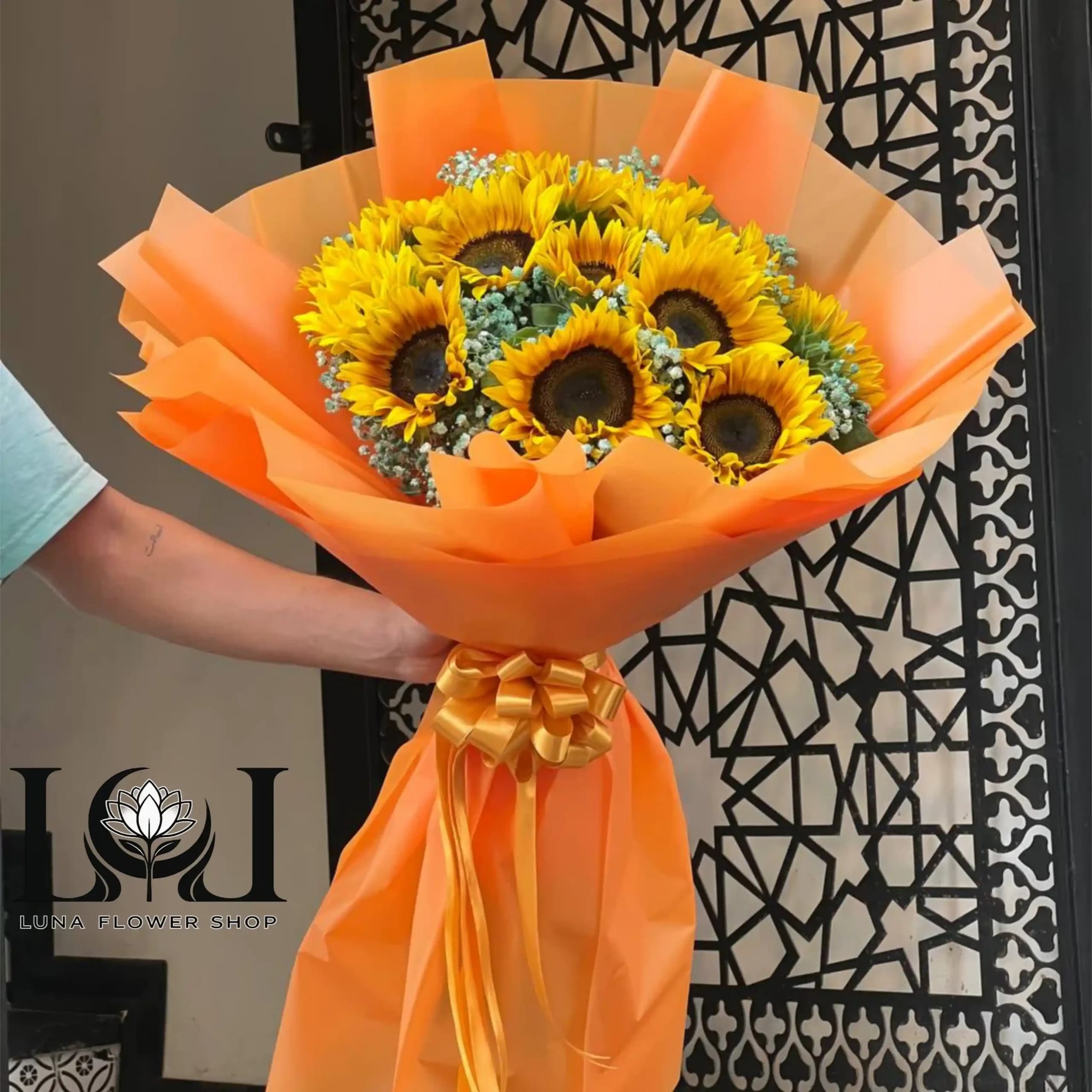 دسته گل آفتابگردان DL161