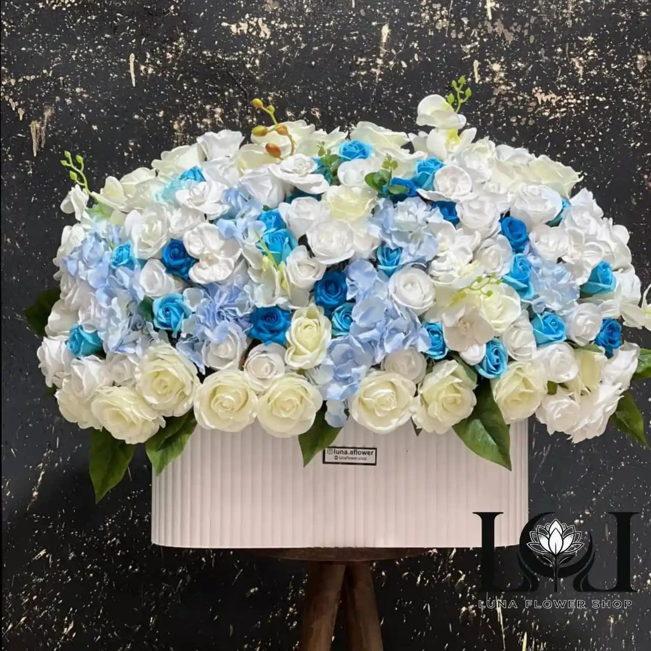 باکس گل مصنوعی رز AL111